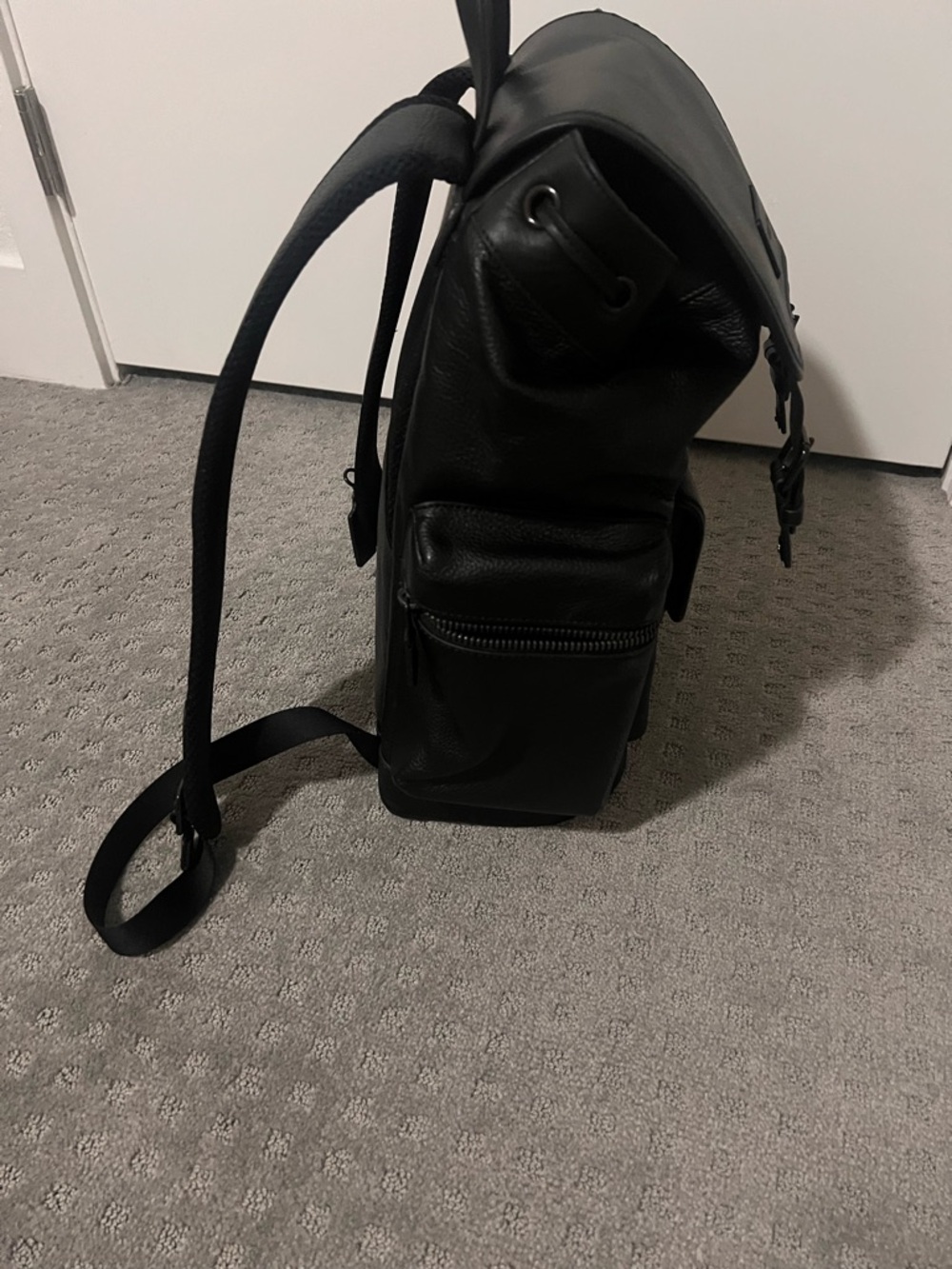 Coach Black Leather Men's Backpack with Front Pocket - Picture 4 of 7